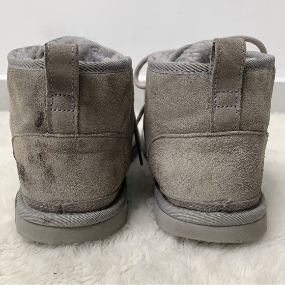 UGG 1128215 Men\'s Grey Neumel Chopd Slipper Chukka Boot Broken Logo Size 8